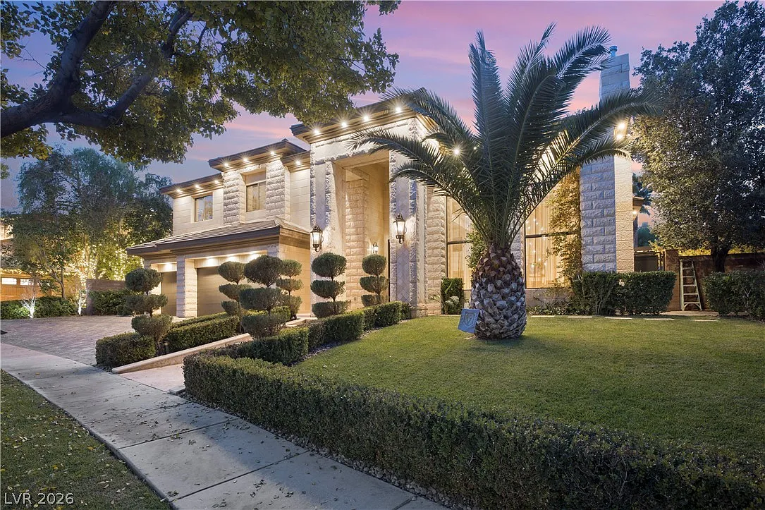 5 bed, 5.5 bath, 5085 sqft, $16,500 — Photo 4