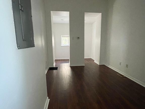 2nd image of 3314 N 15th St Unit 1