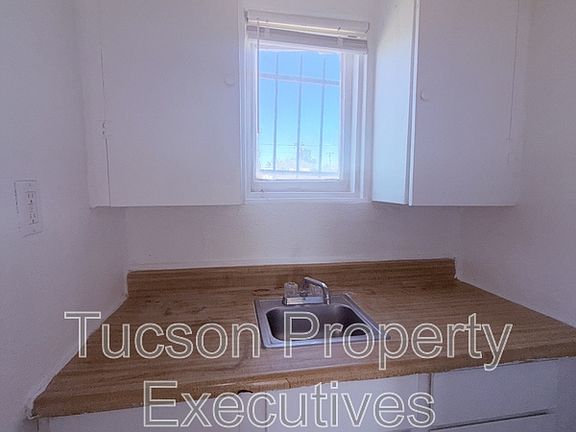 3rd image of 19 W Veterans Blvd Unit 3