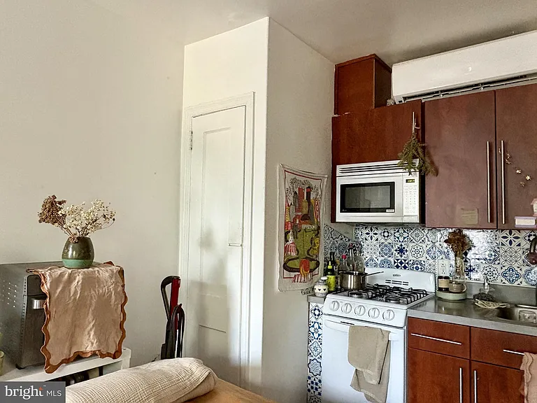 711 Walnut St #0 — Photo 8
