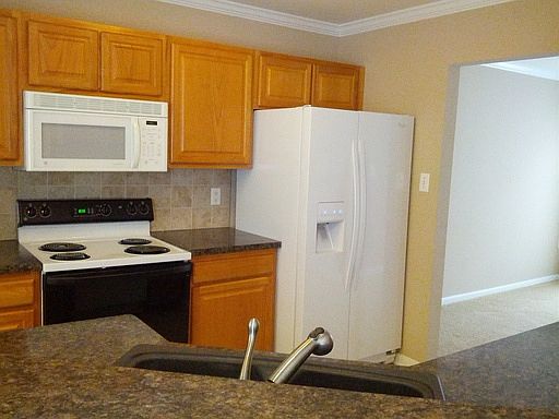 2nd image of 6130 Lookout Point Cir