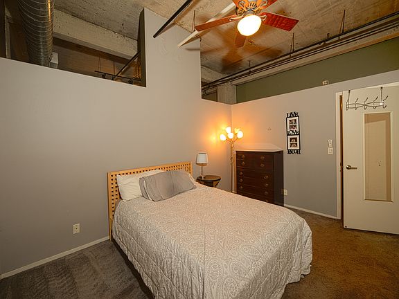 Queen shown, fits King