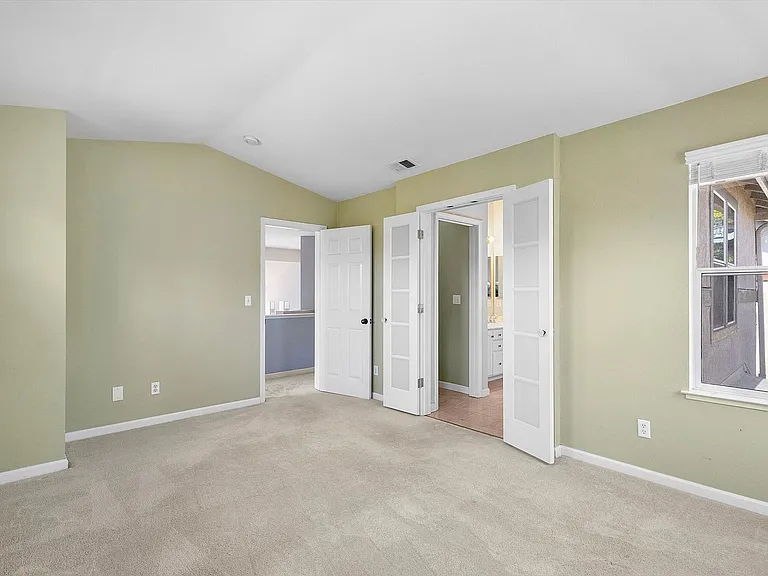 1 Challen Ct — Photo 13