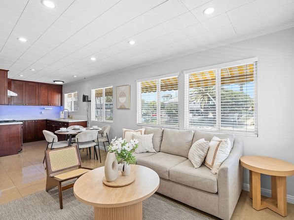 17061 Pacific Coast Hwy