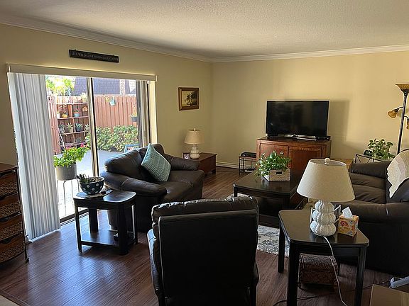 5th image of 5845 SE Riverboat Dr