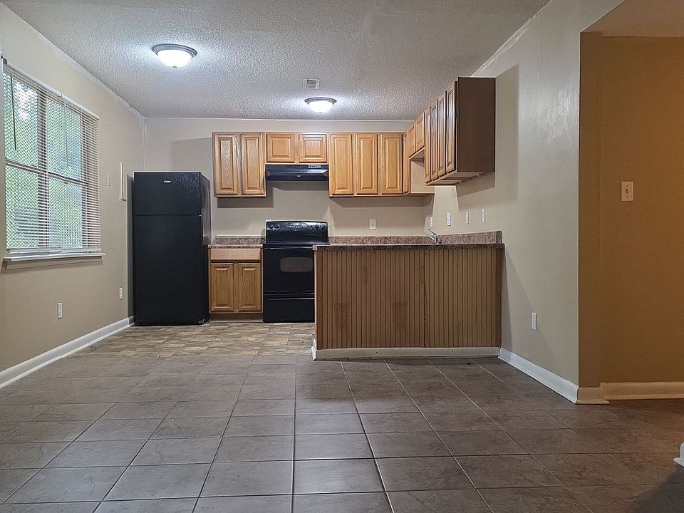 1st image of 1406 Ascent Trl NW APT B