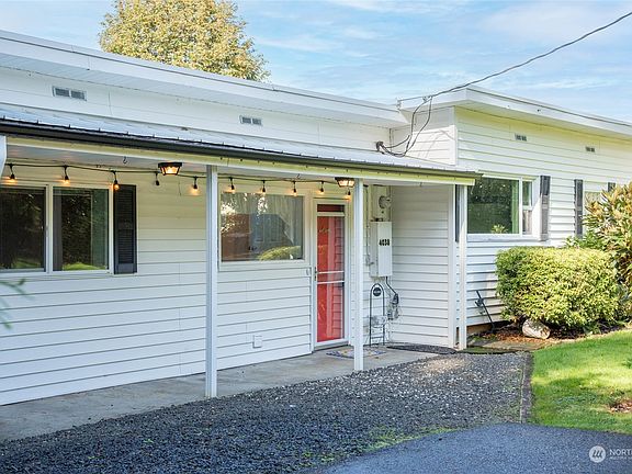 3rd image of 4038 11th Avenue NW