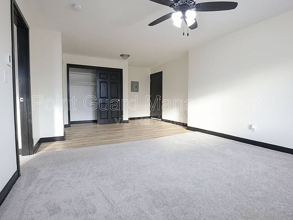 3rd image of 7122 Jones Cir APT 4