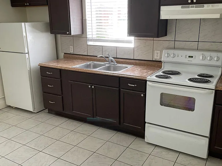 1330 W 500 N #4 — Photo 3