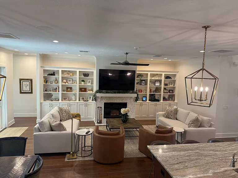 2708 W Thornton Ave — Photo 4