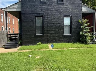 2636 Arsenal St, Saint Louis, MO 63118