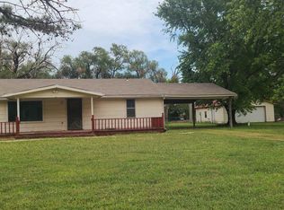 223 S Bright St, Wellington, KS 67152