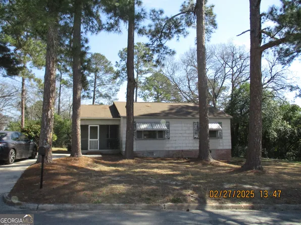 1104 Lamont St, Macon, GA 31204