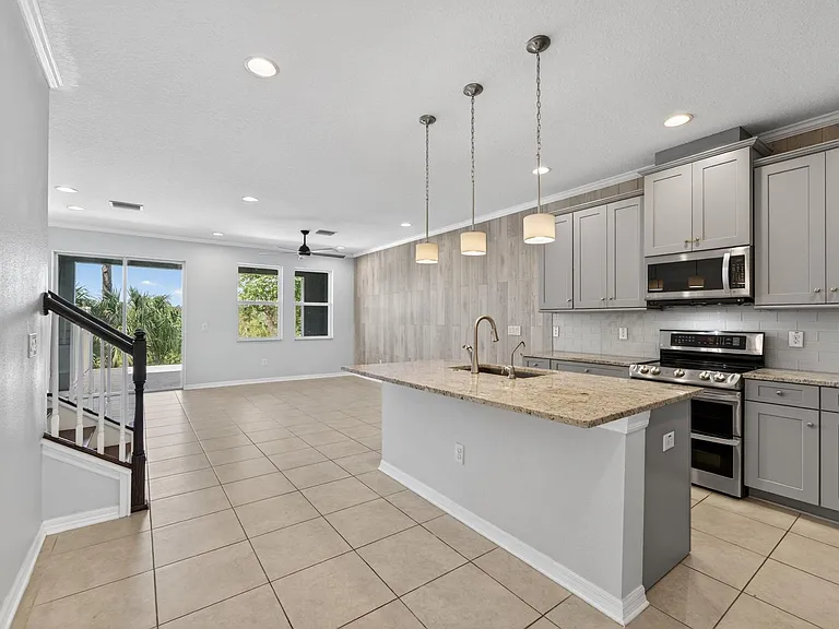8108 Muddy Pines Pl #8108 — Photo 6