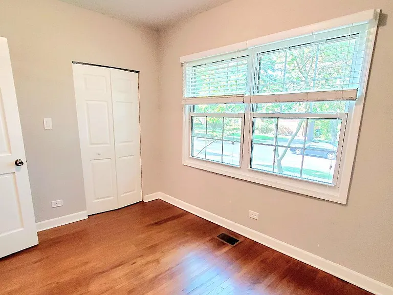 628 Onwentsia Ave #1 — Photo 19