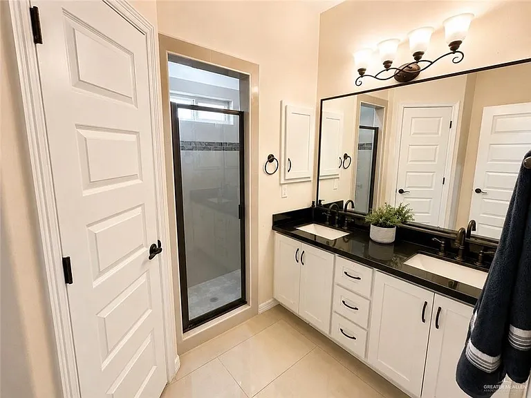 2708 E Imperial Oaks Dr — Photo 8