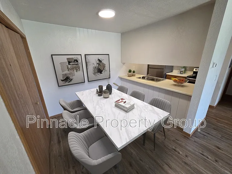 Timber Creek Apartments — Photo 7