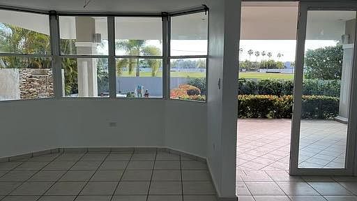 Access to terrace and pool