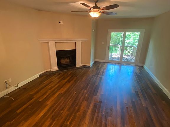 2nd image of 1740 Beechwood Cir N