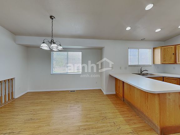4th image of 1766 N 2475 W