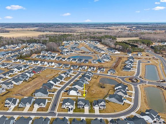 2nd image of 32225 Heritage Rd