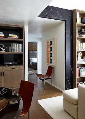Sold by OFFICIAL | media 8