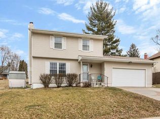 226 Washington Park Rd, Iowa City, IA 52245