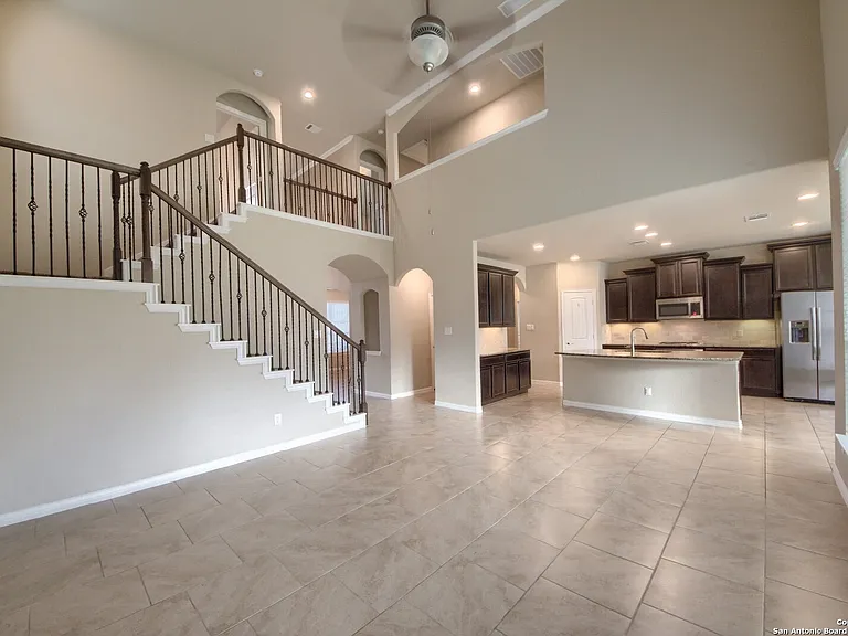 714 Raceland Rd — Photo 10