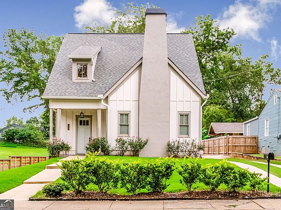 2nd image of 330 Mount Zion Rd