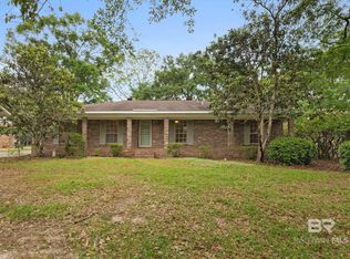 2405 Pavan Dr, Mobile, AL 36693