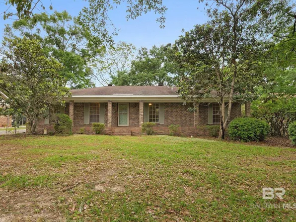 2405 Pavan Dr, Mobile, AL 36693