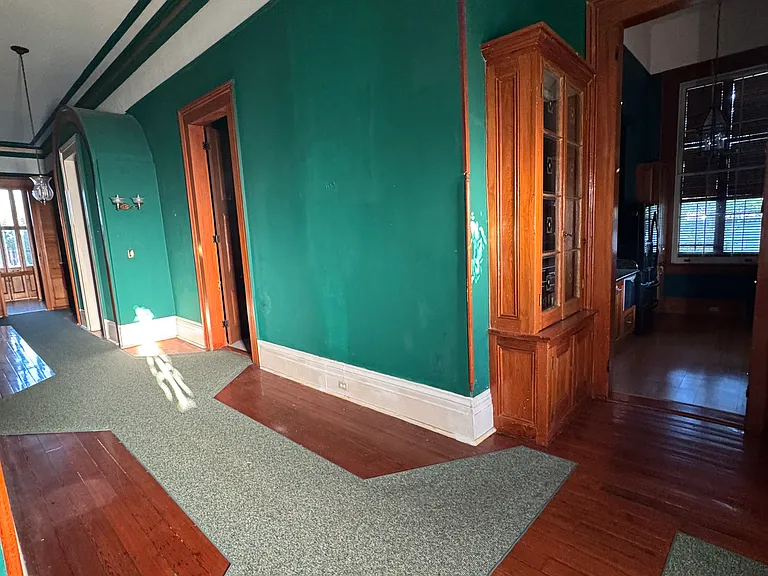 1206 N White St #5 — Photo 7