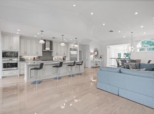 332 Spyglass Way, Jupiter, FL 33477