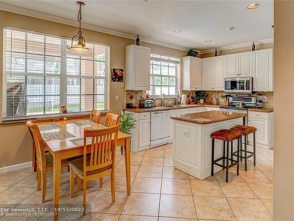 2nd image of 1155 Fairfield Meadows Dr