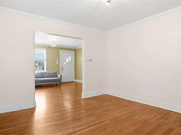 Dining room to living room