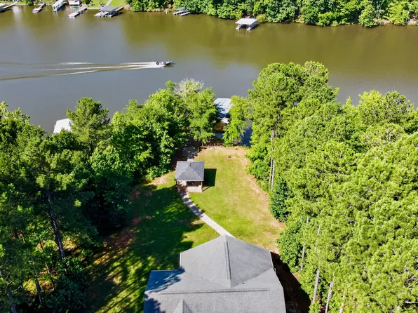112 Waterside Dr, Iva, SC 29655