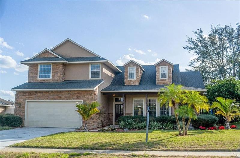 1st image of 213 Cedarwood Ct