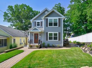 14 Amos St, West Orange, NJ