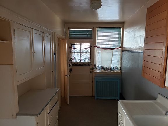 4th image of 8622 S Drexel Ave APT 3S