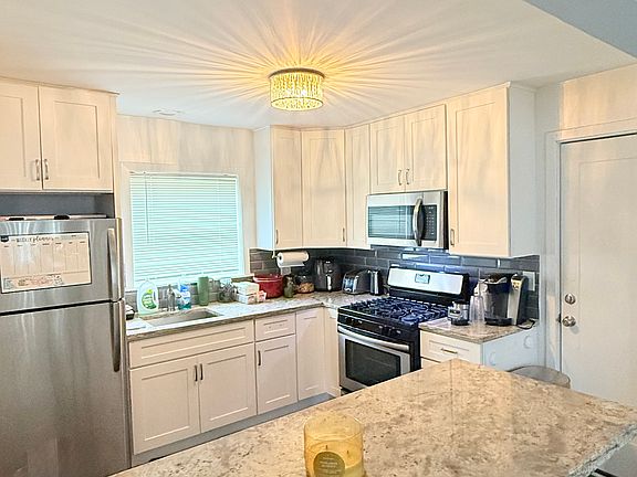 2nd image of 2912 N 75th Ave #1E