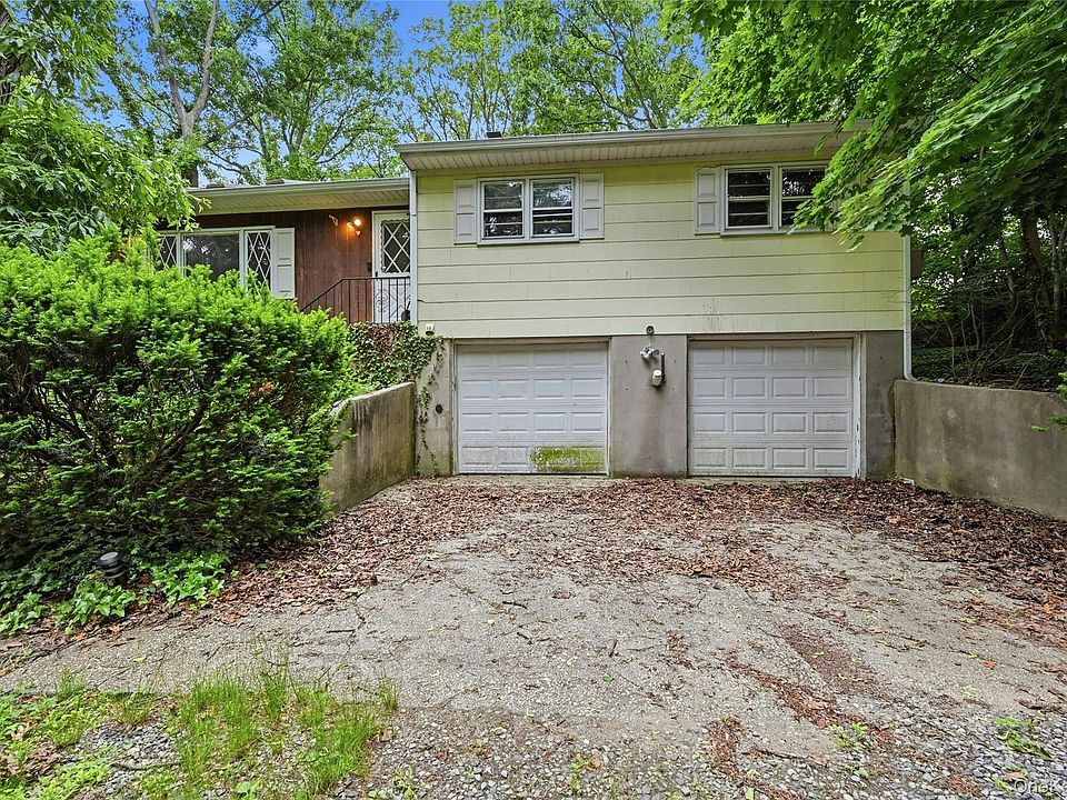 1st image of 10 Lefferts Avenue