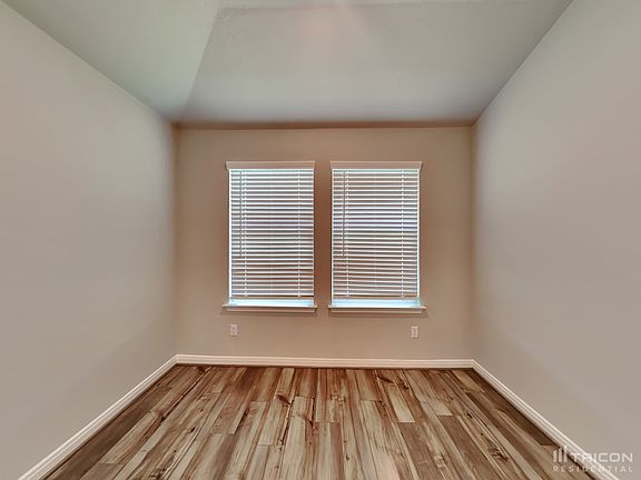 4th image of 5812 Zoey Way