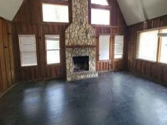 Additional Living Room