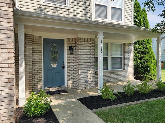 4th image of 1399 Castleford Ln
