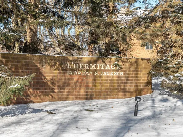 1219 North Jackson STREET #302, Milwaukee, WI 53202