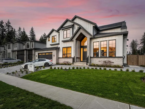 2710 202nd St, Langley, BC V2Z 2E4