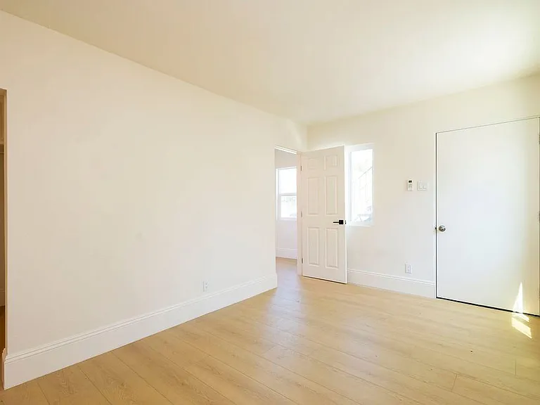 914 E Martin Luther King Jr Blvd #914.5 — Photo 1