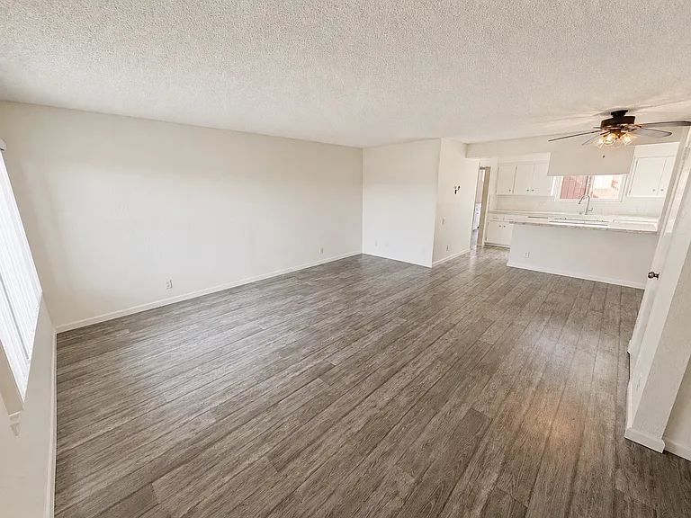 3135 Harbor Blvd — Photo 8