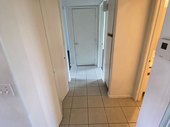 3rd image of 414 E 10th Ave #3