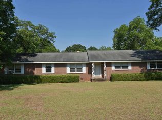 903 Gay Dr, Albany, GA 31721